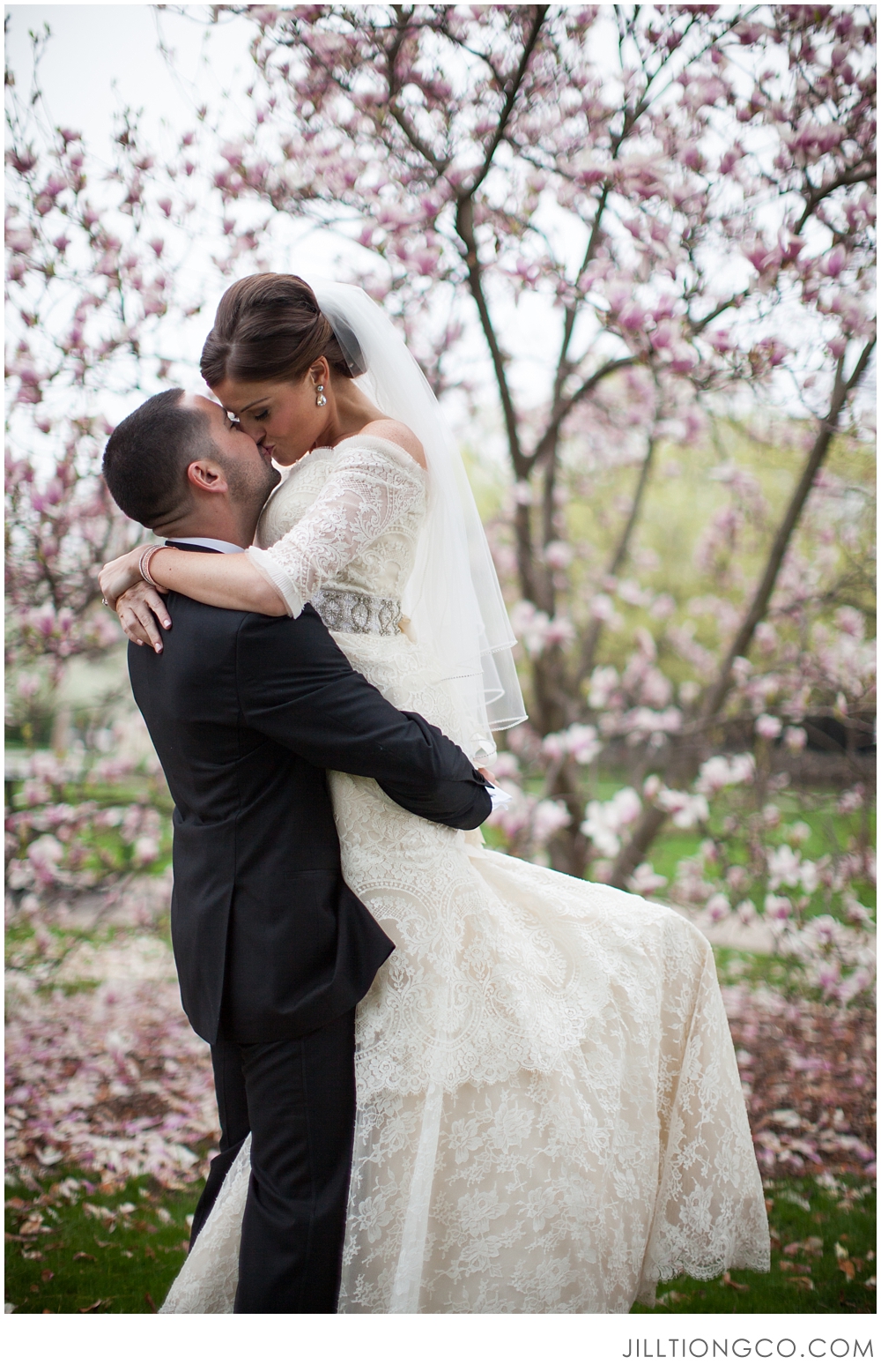Jill Tiongco Photography | Elmhurst Wedding Photos | Wilder Mansion Wedding