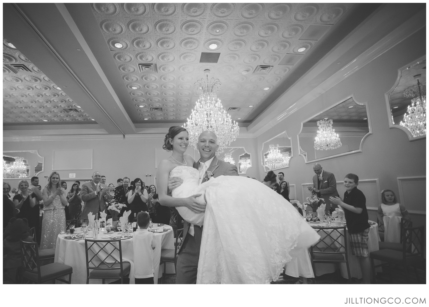 Jill Tiongco Photography | Lincoln Park Wedding | Drury Lane, Oakbrook Reception