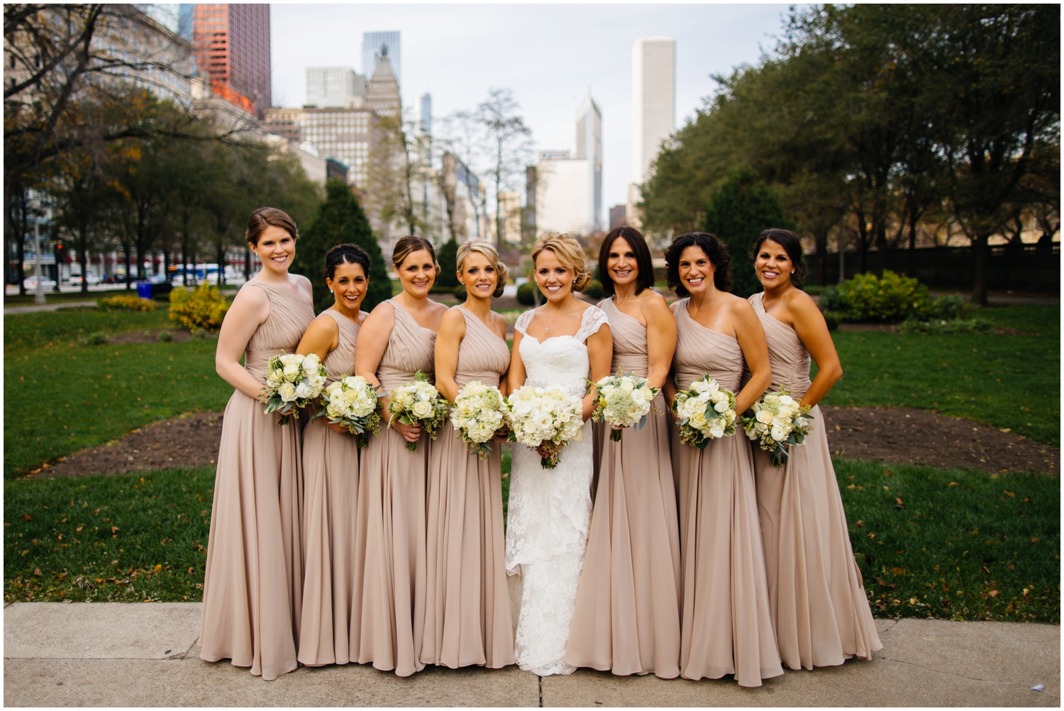 JillTiongcoPhotography-ChicagoWeddingPhotographer-BlackstoneHotelWedding_0010.jpg