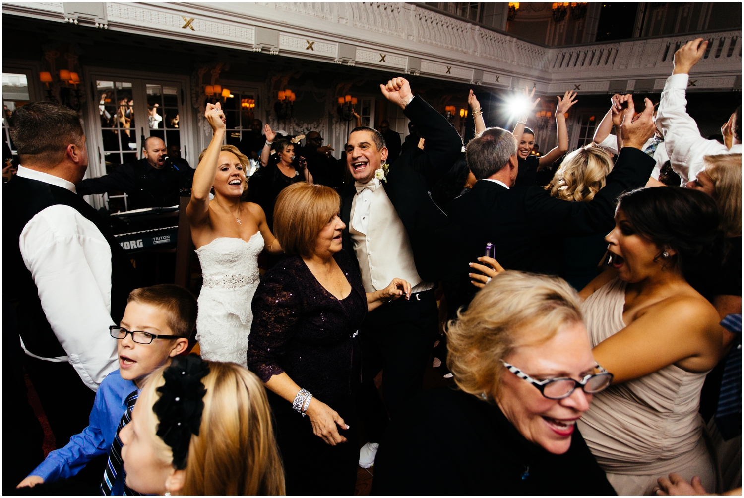 JillTiongcoPhotography-ChicagoWeddingPhotographer-BlackstoneHotelWedding_0044.jpg