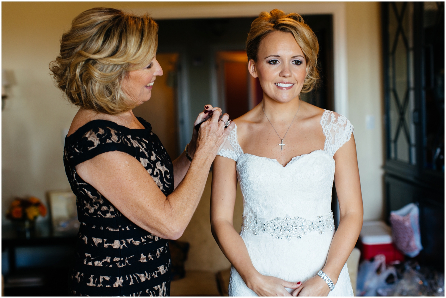 JillTiongcoPhotography-WeddingBouquetIdeas-ChicagoWeddingPhotographer_0010.jpg