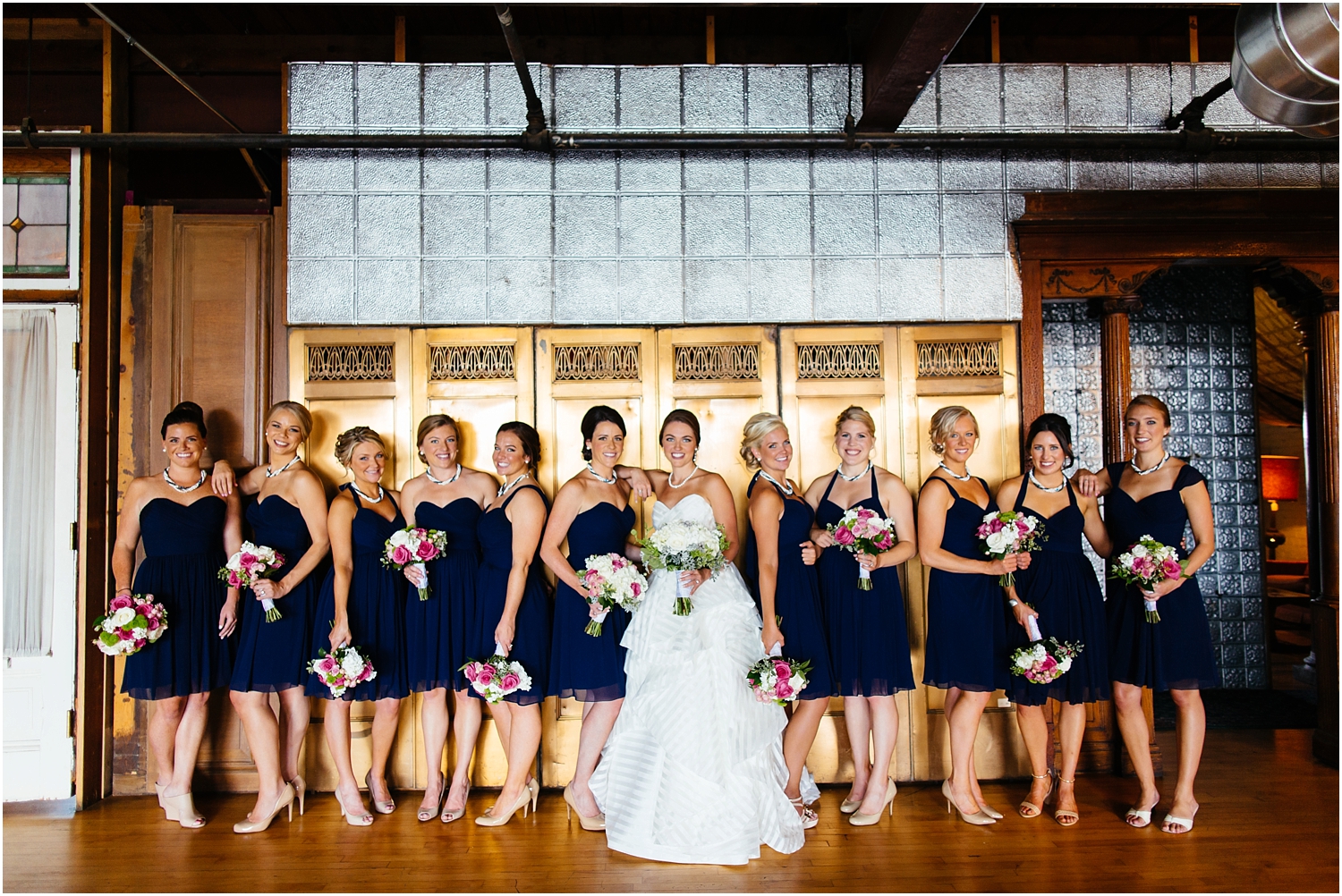 JillTiongcoPhotography-ChicagoWeddingPhotographer-SalvageOne_0017.jpg