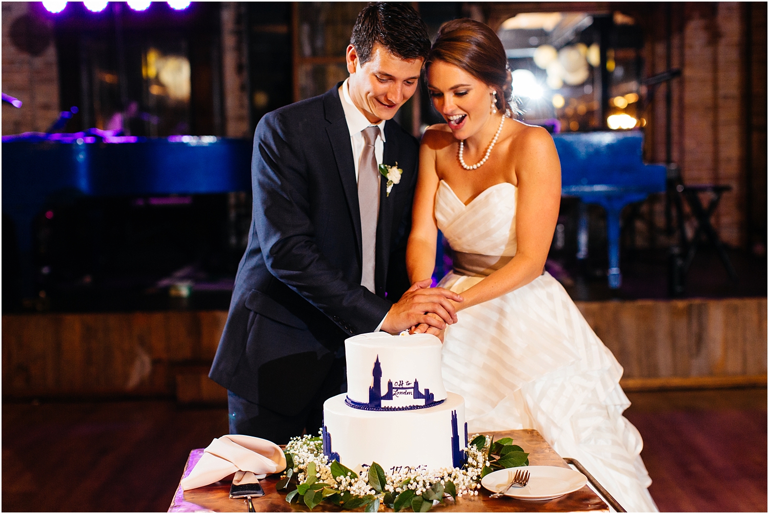 JillTiongcoPhotography-ChicagoWeddingPhotographer-SalvageOne_0056.jpg