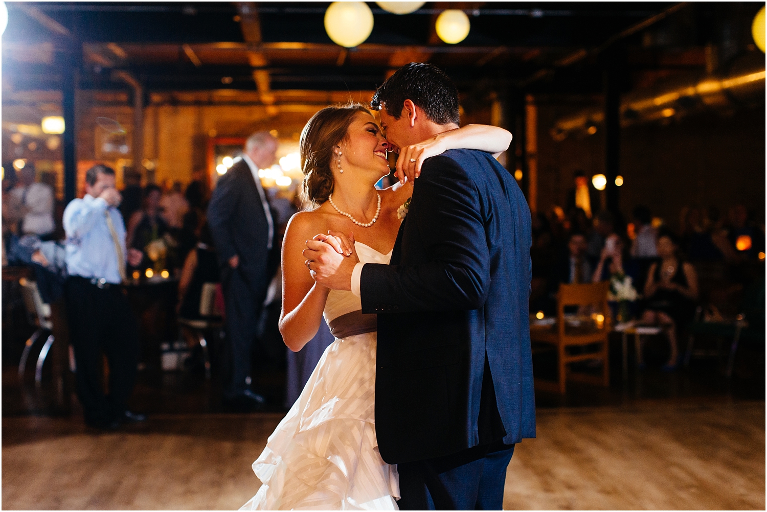 JillTiongcoPhotography-ChicagoWeddingPhotographer-SalvageOne_0057.jpg