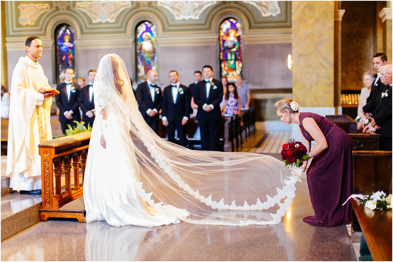 JillTiongcoPhotography-ChicagoWeddingPhotographer-BlackstoneHotel_0025.jpg