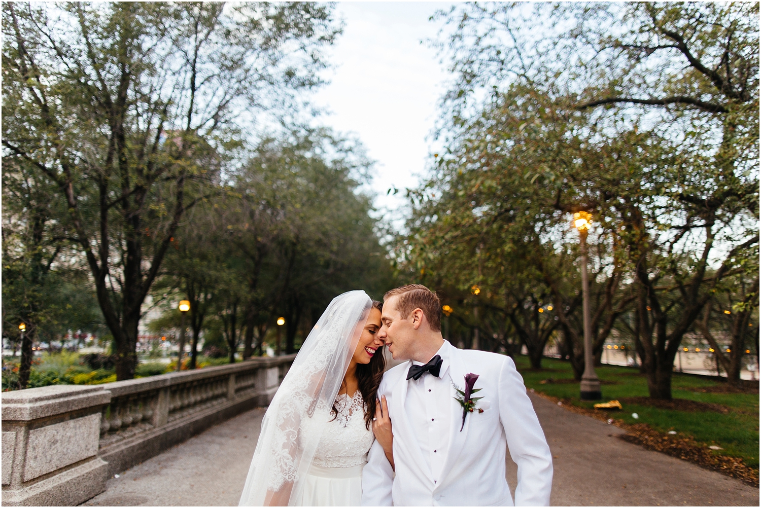 JillTiongcoPhotography-ChicagoWeddingPhotographer-BlackstoneHotel_0051.jpg