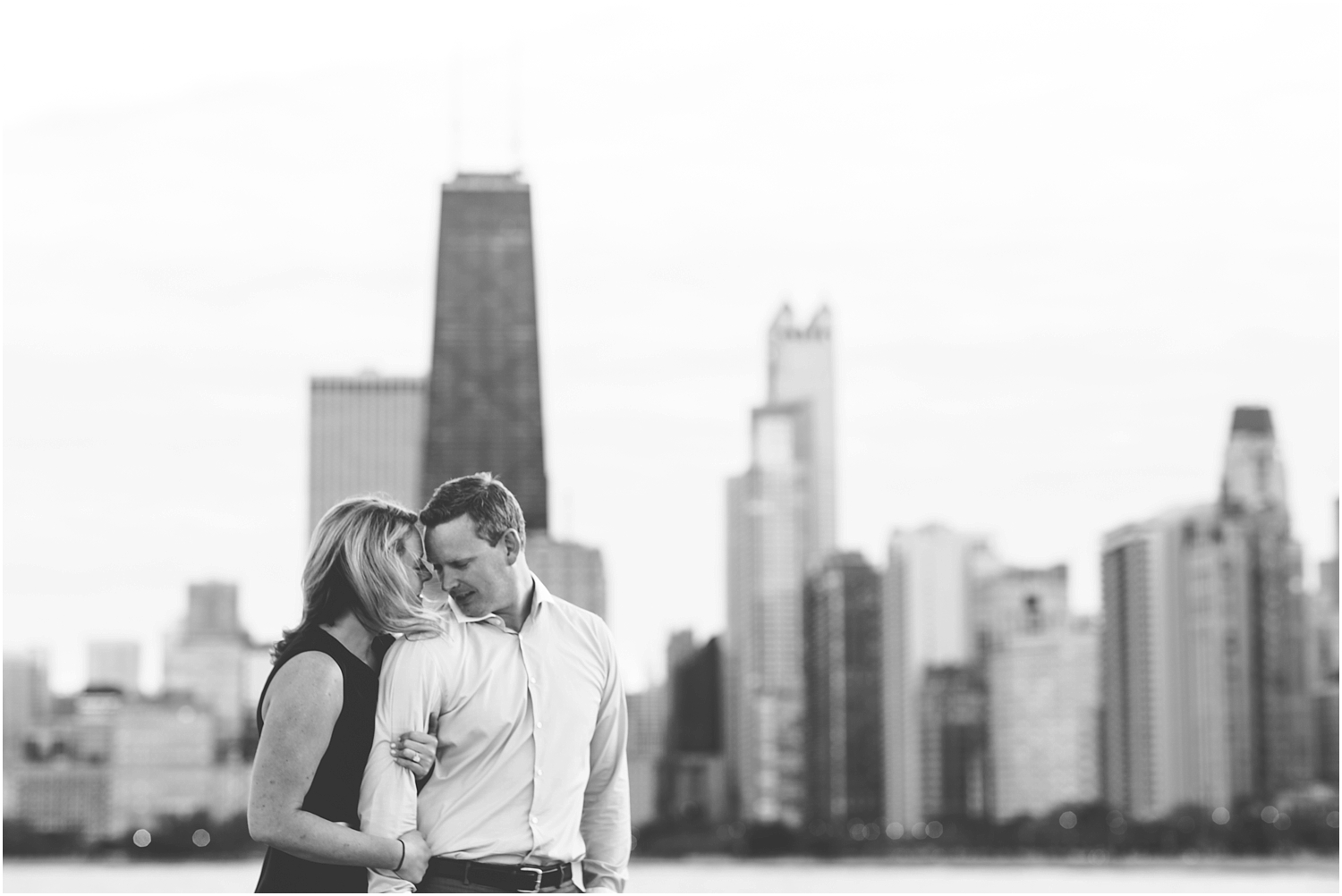 JillTiongcoPhotography-ChicagoEngagementPhotographer_0005.jpg