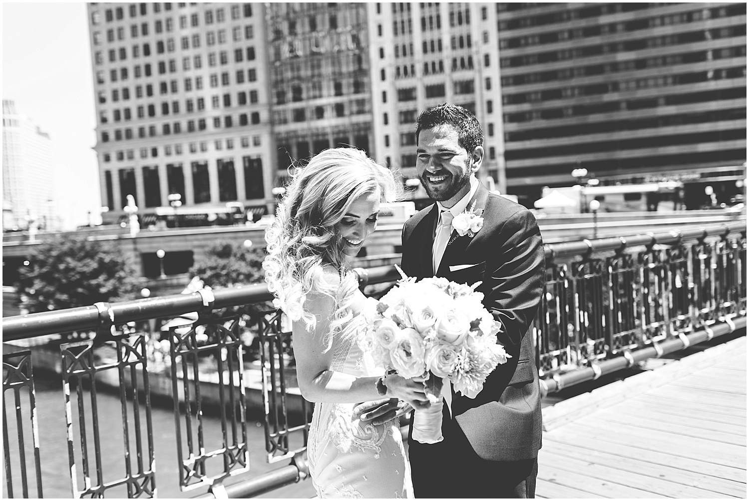 JillTiongcoPhotography-ChicagoBotanicGardenWedding-TrumpHotel_0012.jpg