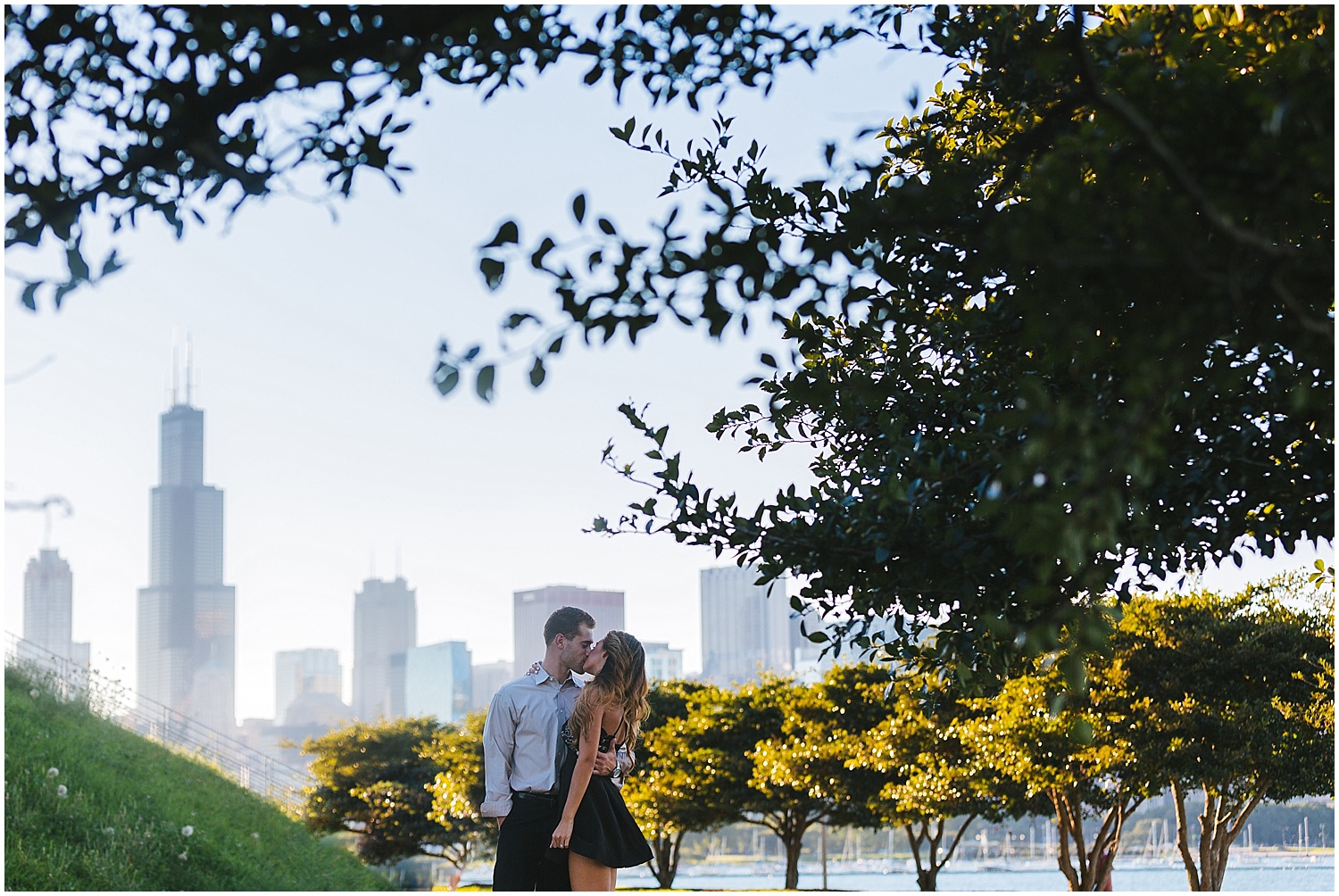 JillTiongcoPhotography-ChicagoEngagementPhotos_0013.jpg