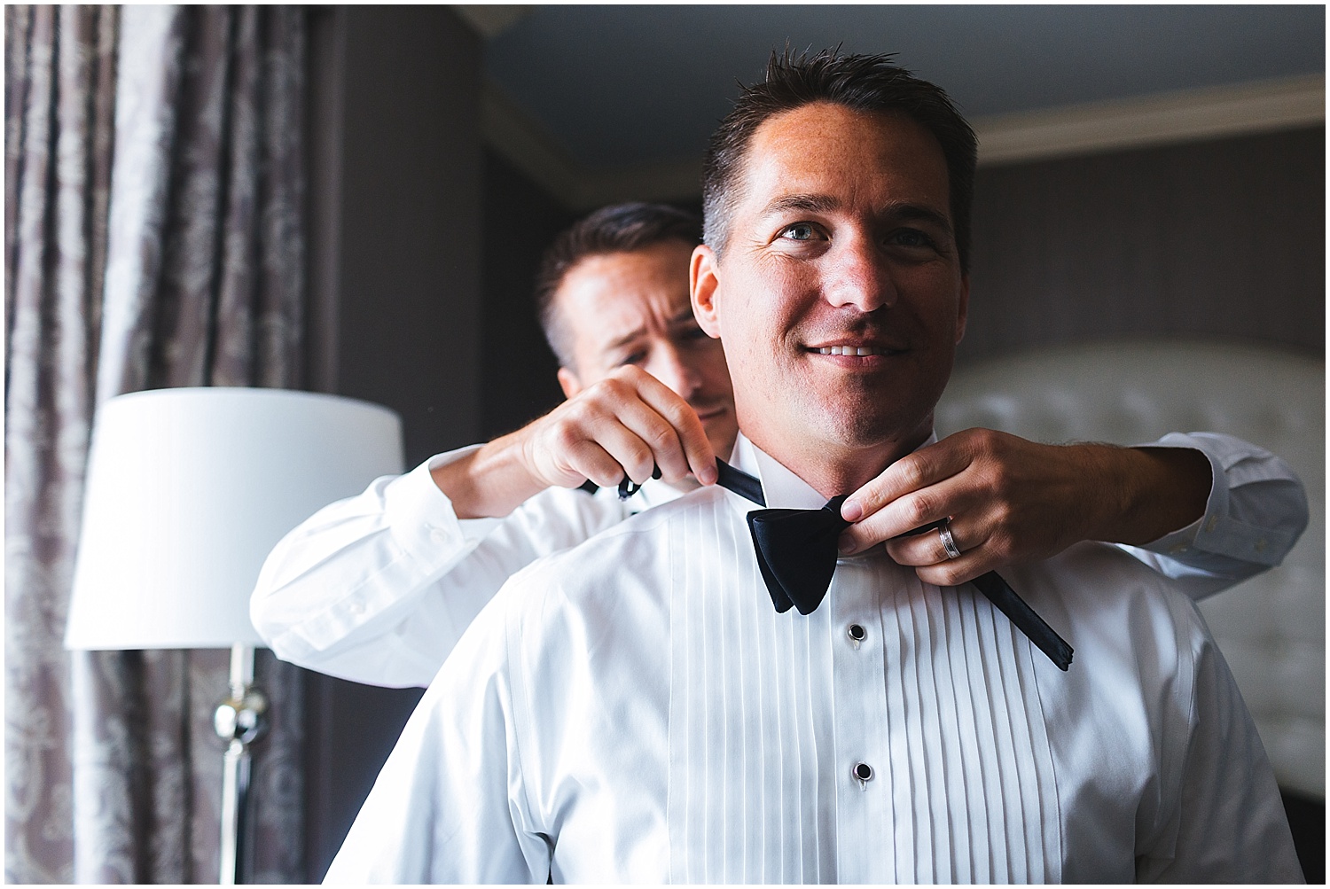 JillTiongcoPhotography-MilwaukeeWedding-PfisterHotel_0004.jpg