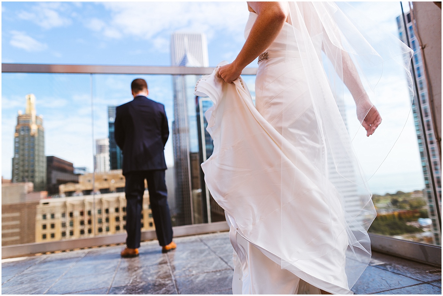 JillTiongcoPhotography-ChicagoWeddingPhotography-OvationChicago_0018.jpg