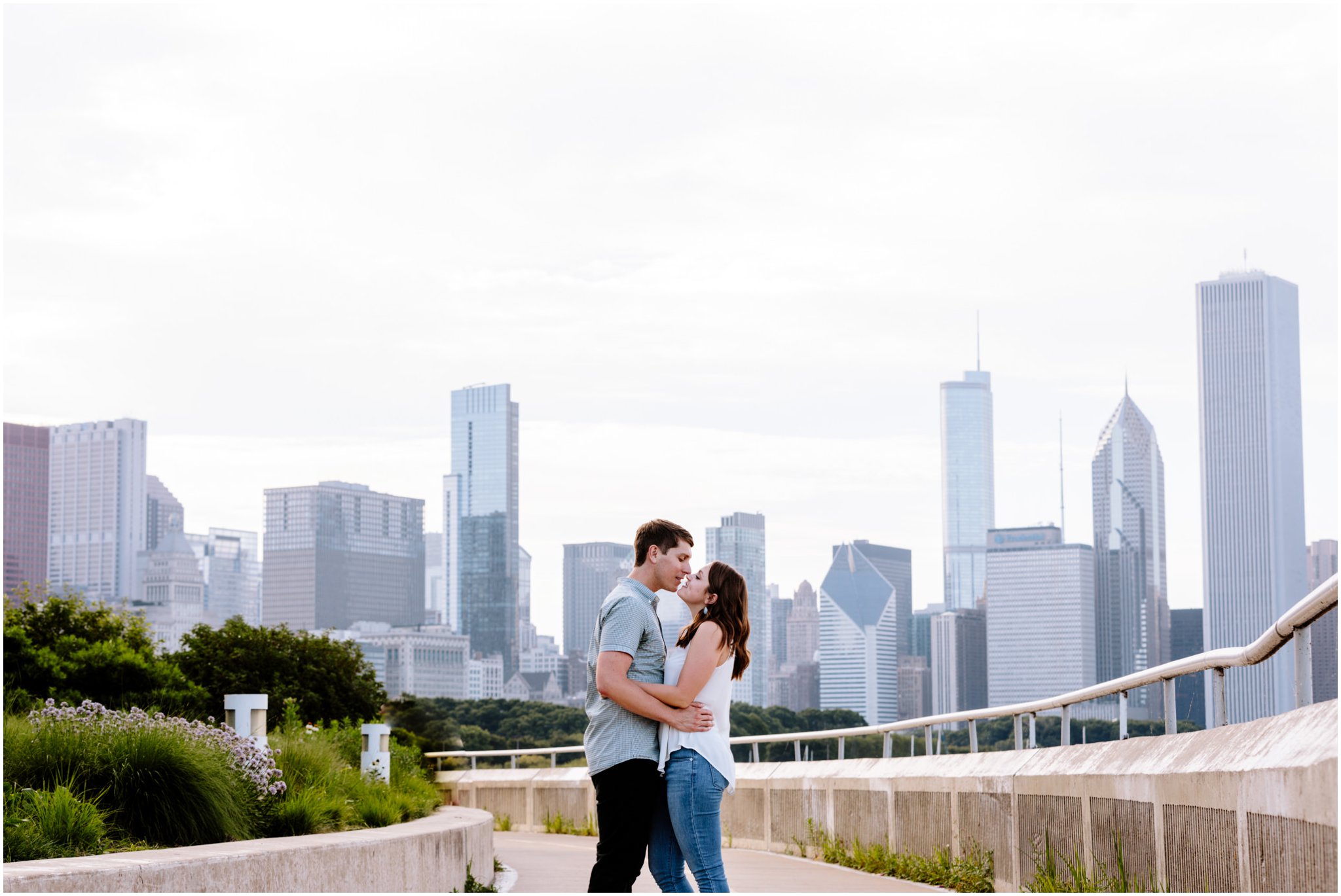 JillTiongcoPhotography-ChicagoEngagementPhotographer_0005.jpg