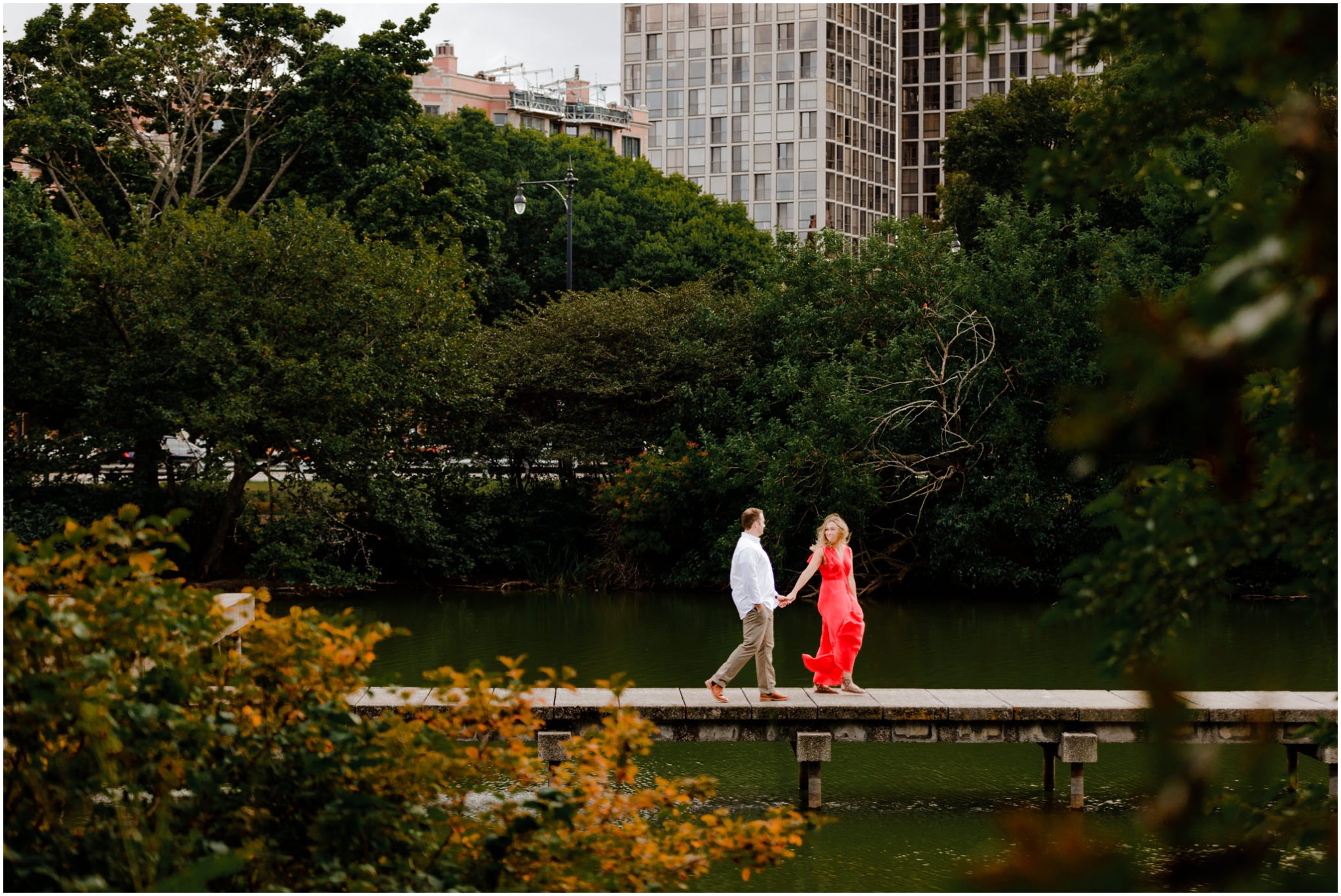 JillTiongcoPhotography-LincolnParkChicagoEngagementPhotos_0004.jpg