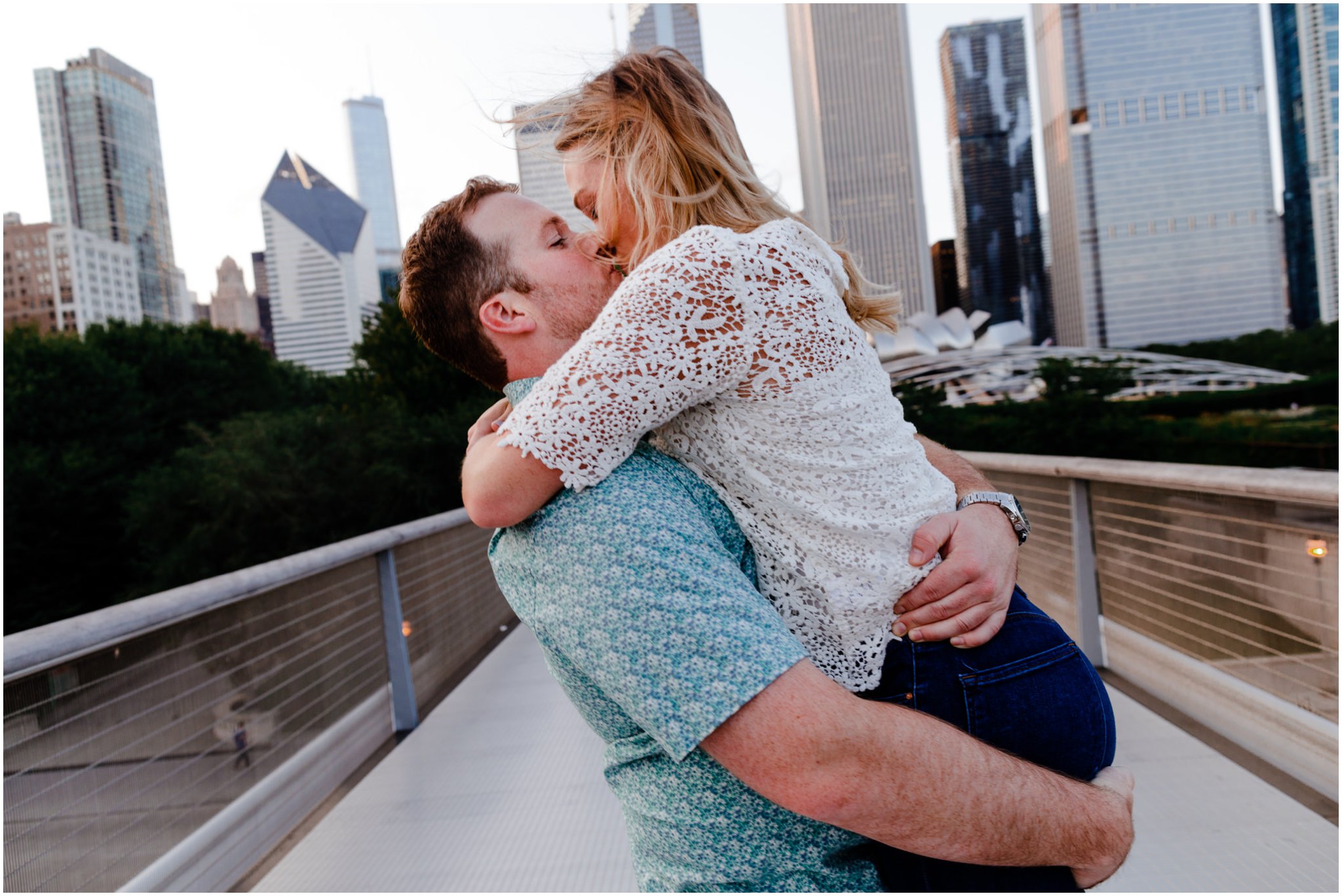 JillTiongcoPhotography-LincolnParkChicagoEngagementPhotos_0014.jpg