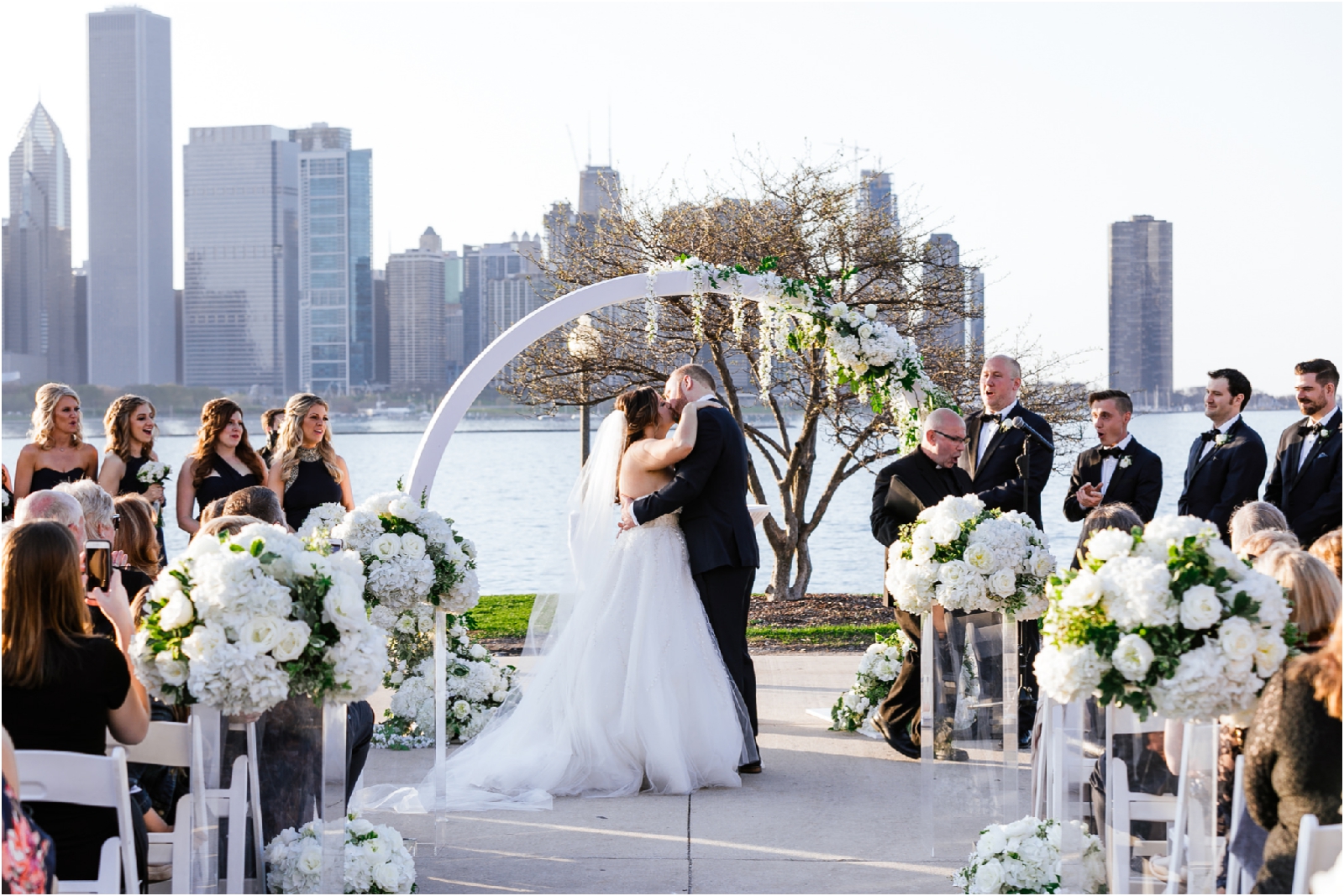 Adler Planetarium Wedding Pictures | Chicago Wedding Photographer 