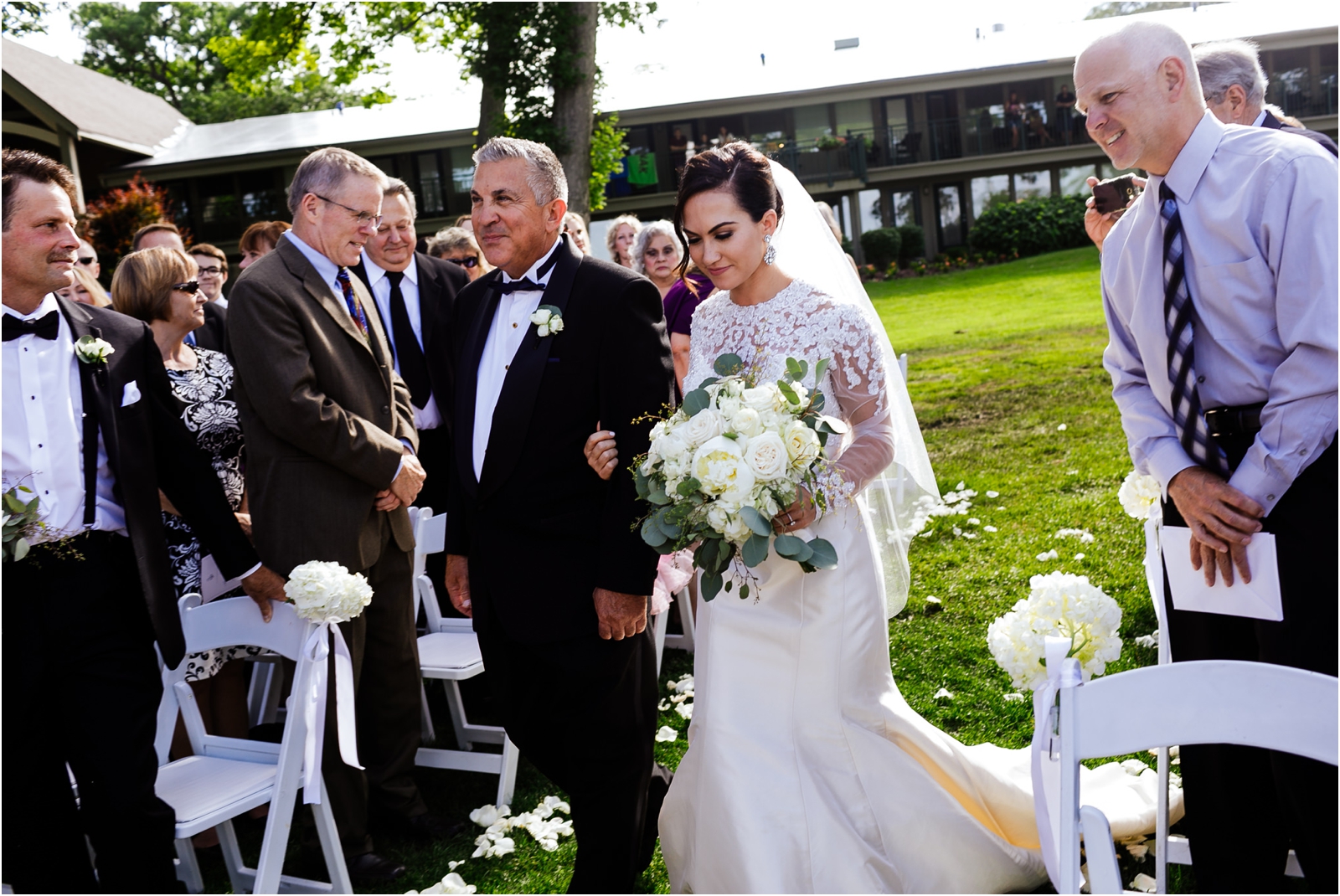 JillTiongcoPhotography-LakeGenevaWeddingPhotographer_0048.jpg