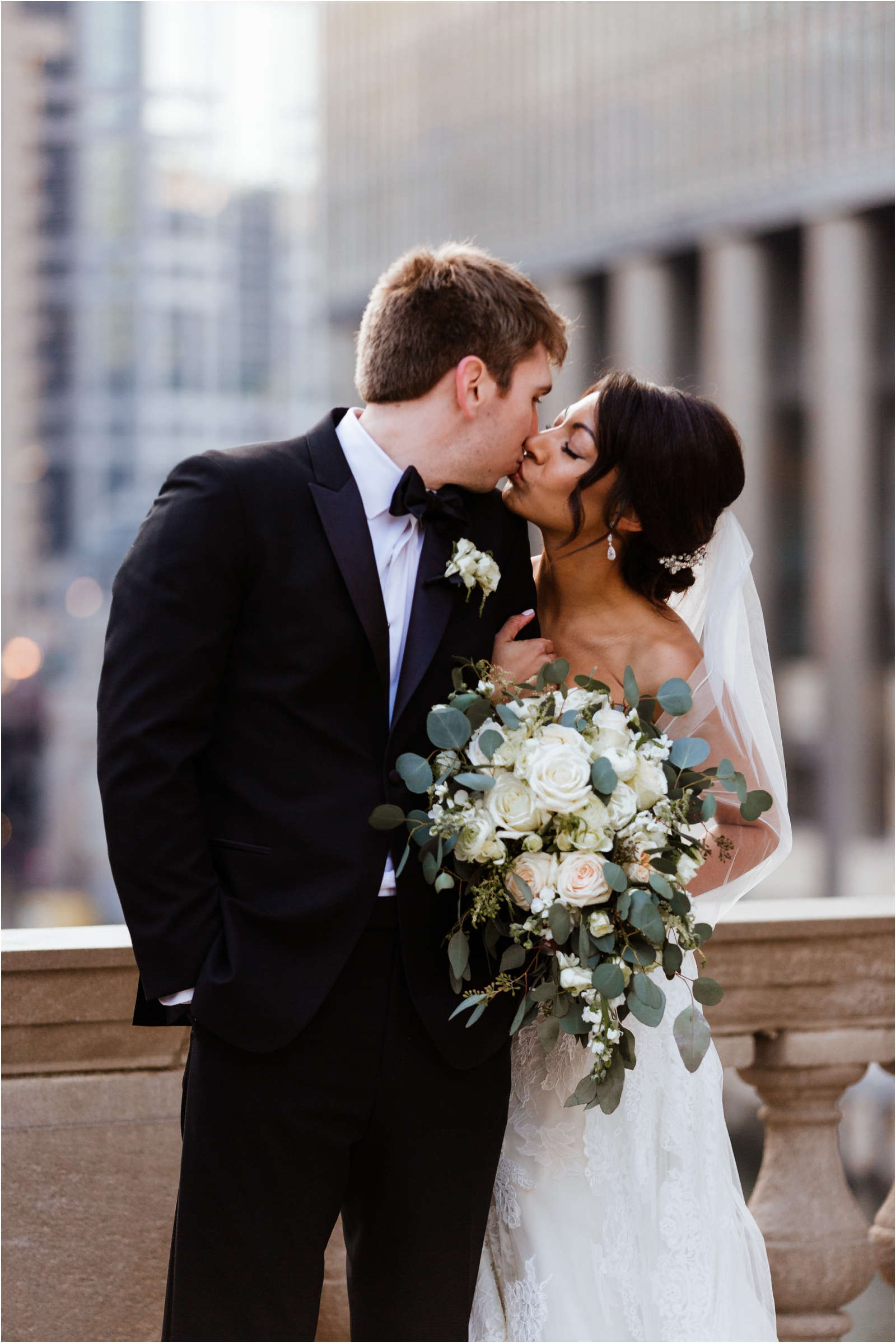 ChicagoWeddingPhotographer-BridalBouquetIdeas_0024.jpg