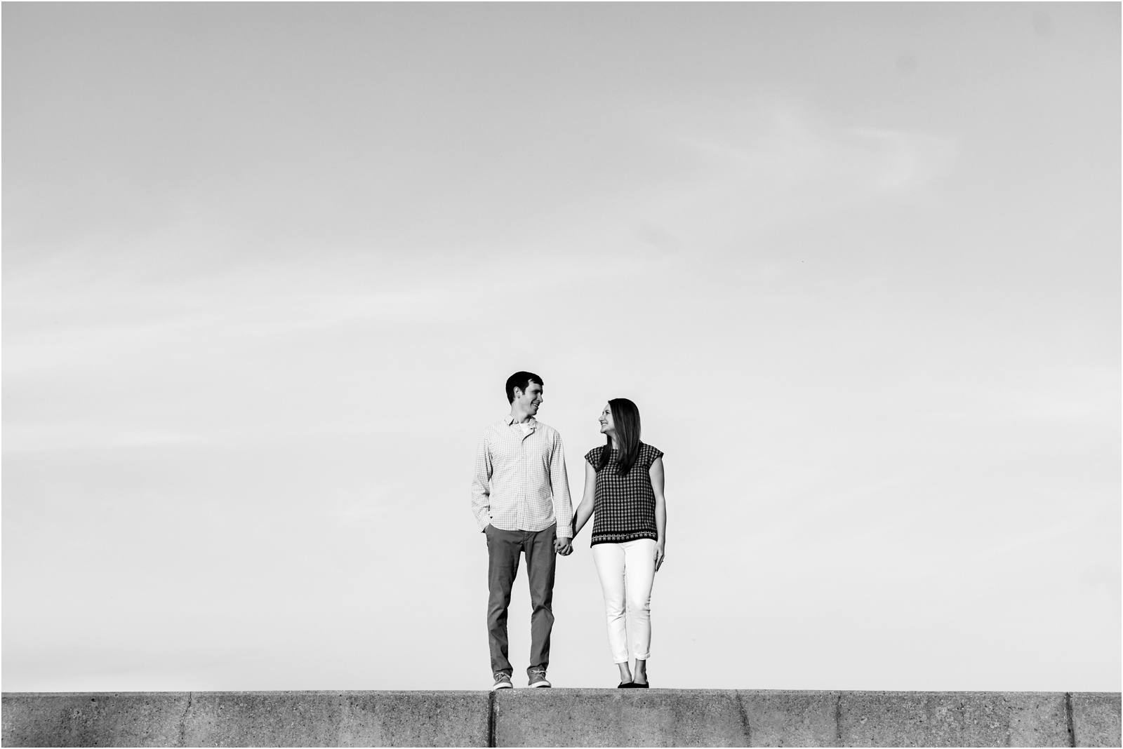 Chicago-Engagement-Photographer-JillTiongcoPhotography_0009.jpg