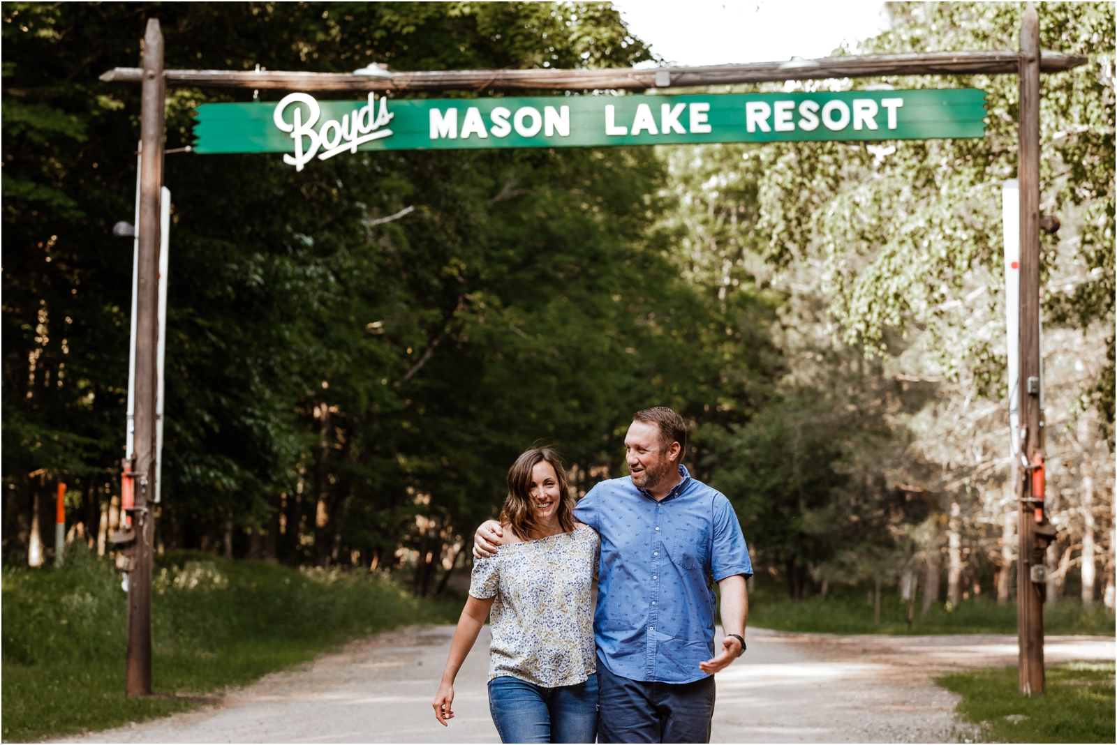 Northwoods-Engagement-Photos-JillTiongcoPhotography_0003.jpg