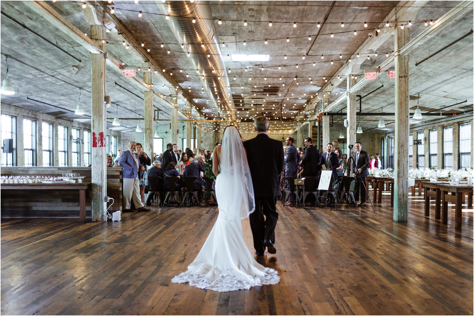 Journeyman-Distillery-Wedding-Michigan-JillTiongcoPhotography_0038.jpg