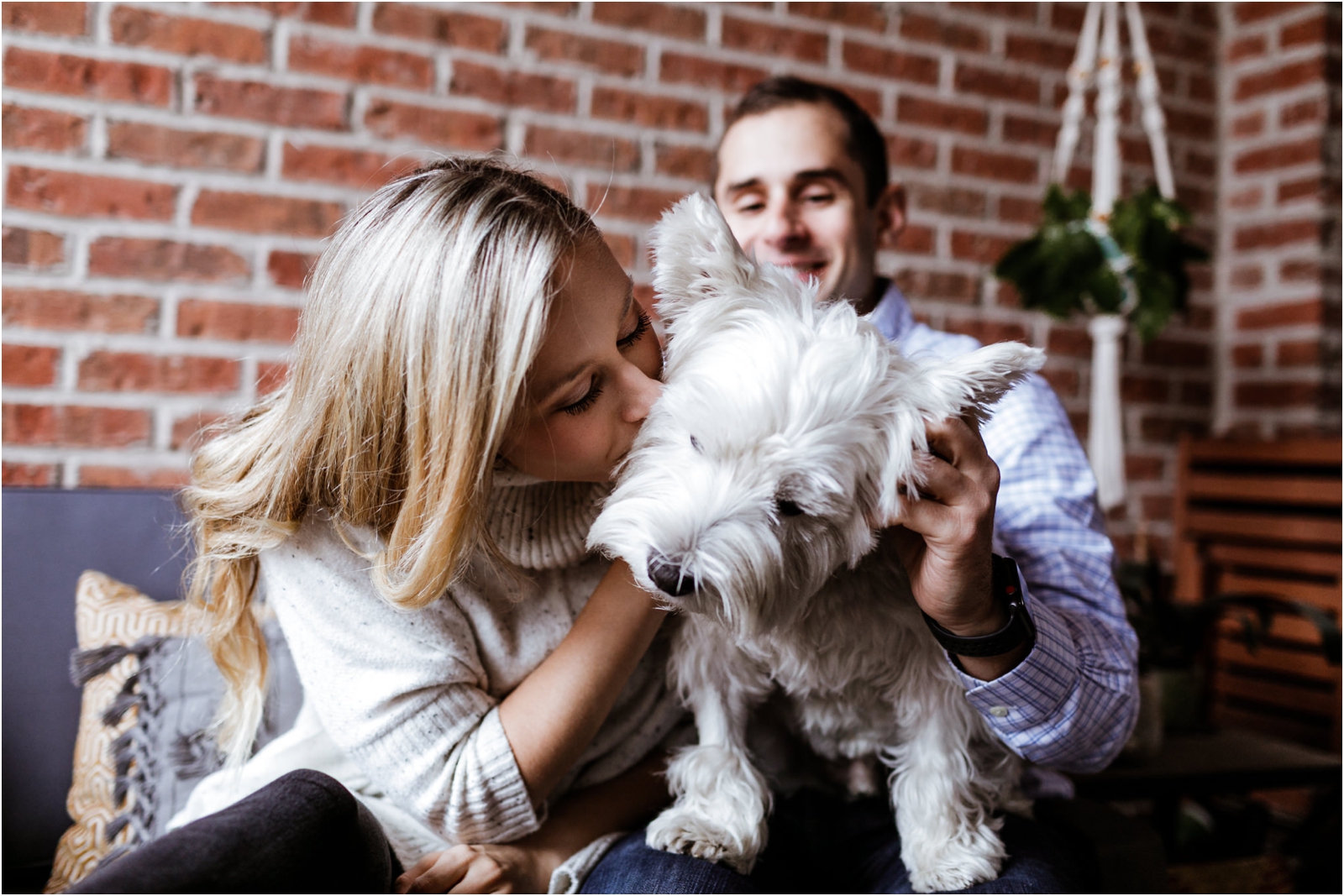 At-Home-Chicago-Engagement-JillTiongcoPhotography_0065.jpg