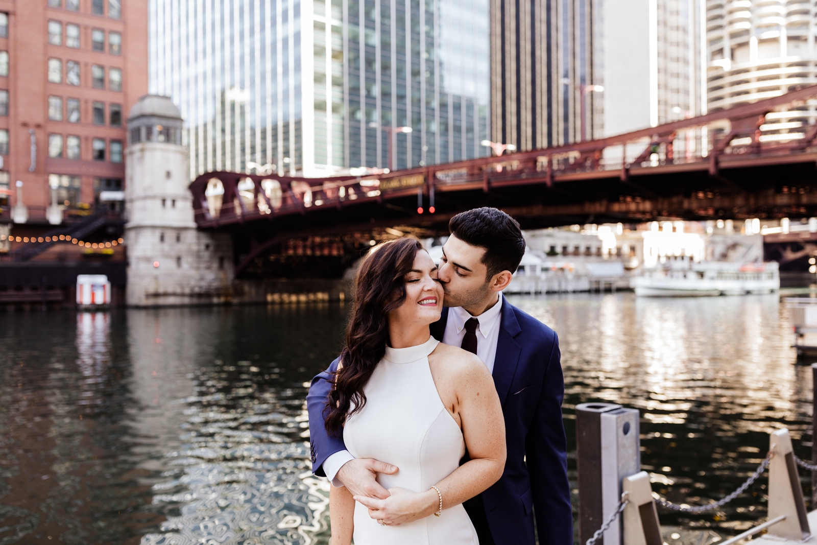 Chicago-Elopement-Photographer_0020.jpg