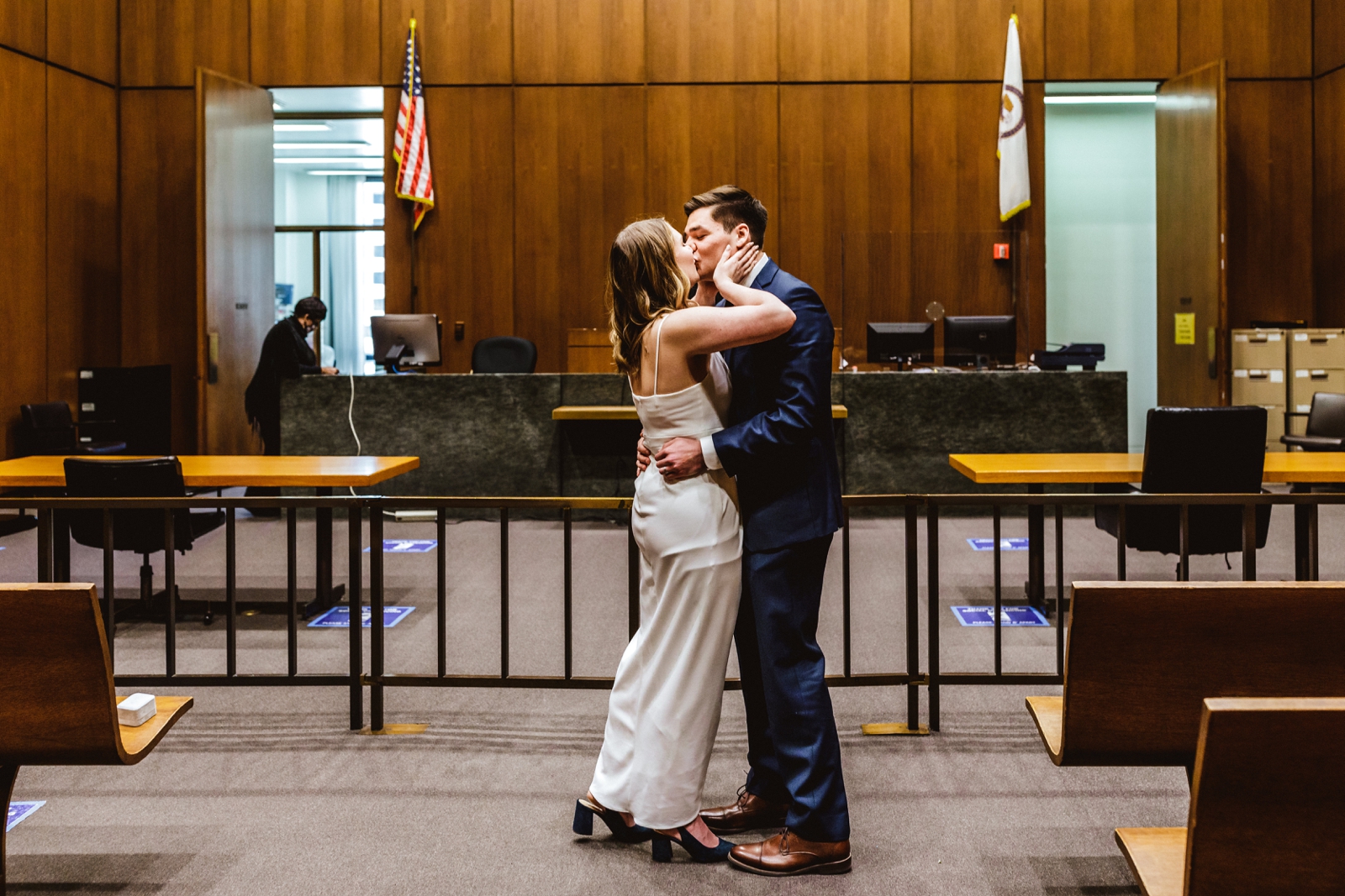 Chicago-Elopement-Photographer_0012.jpg