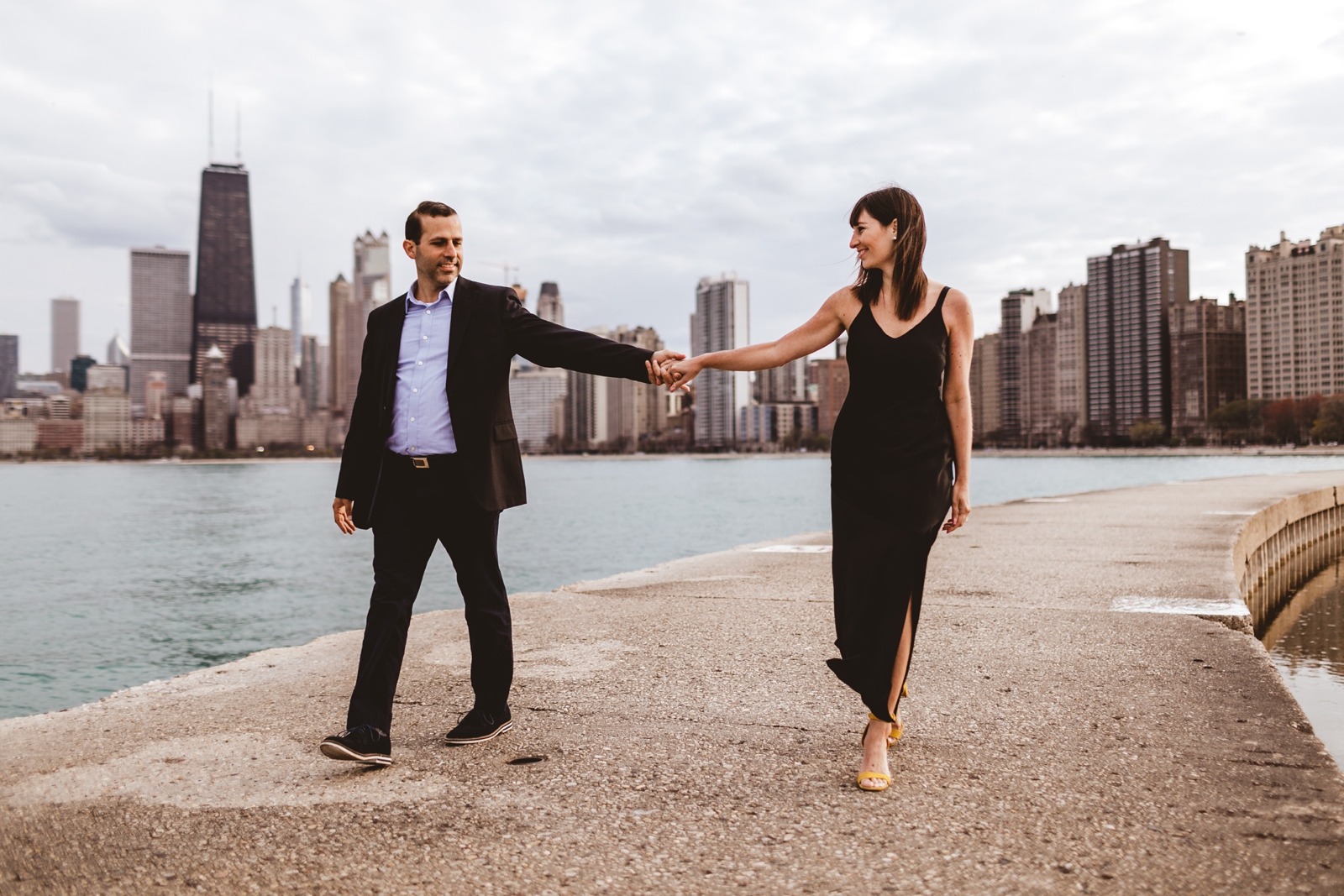 Chicago-Engagement-Photographer_0008.jpg