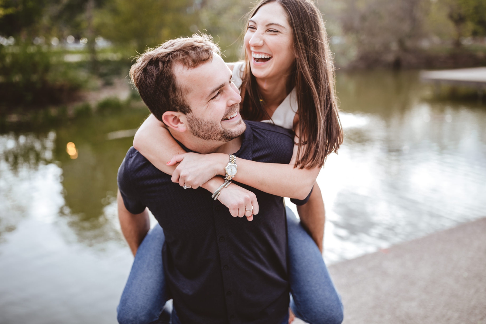 Chicago-Engagement-Photographer_0004.jpg