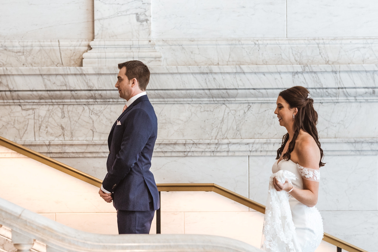 Adler-Planetarium-Wedding-Chicago_0008.jpg