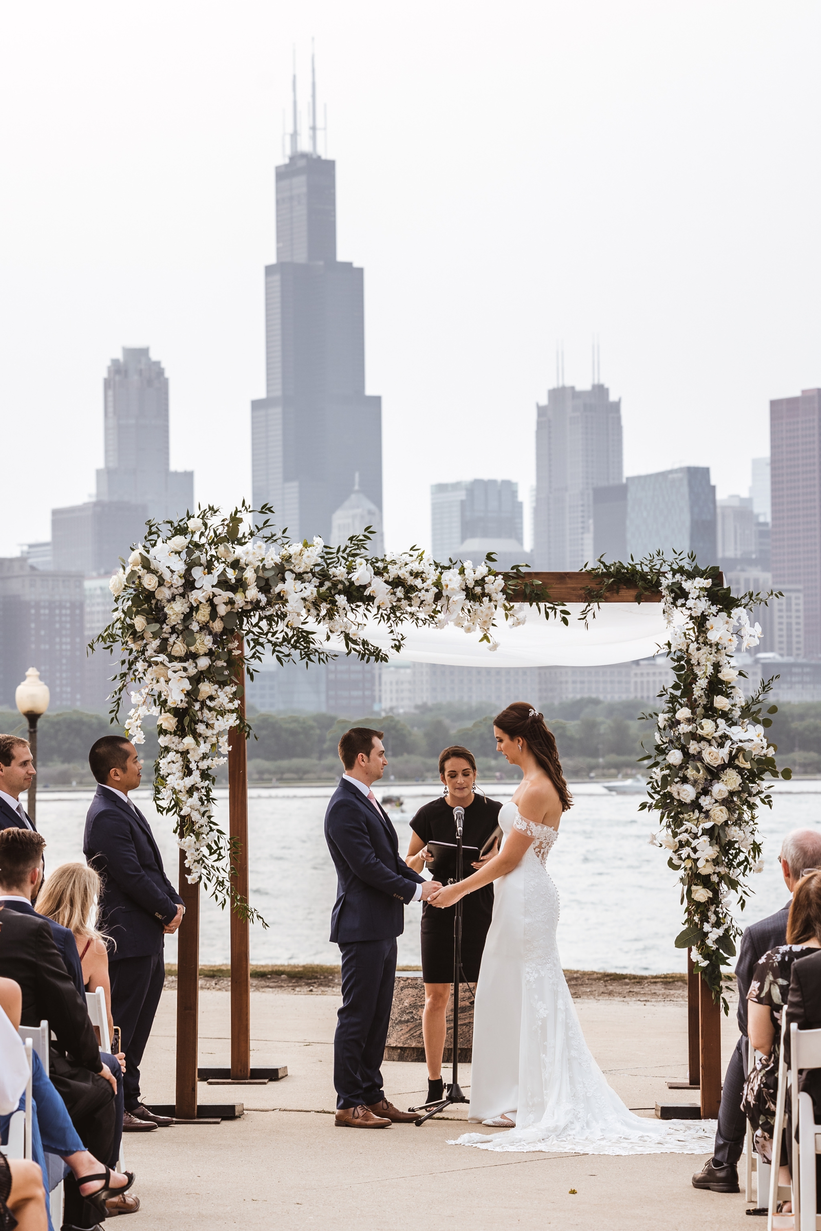 Adler-Planetarium-Wedding-Chicago_0027.jpg