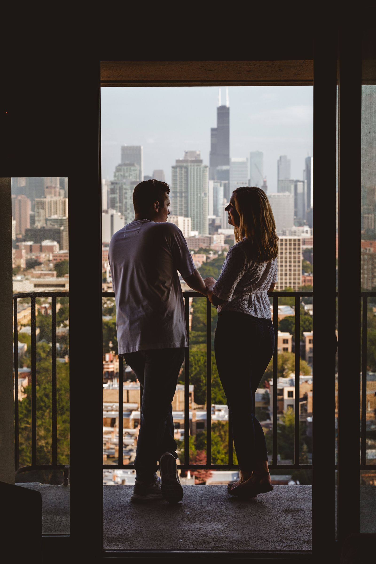 Lincoln-Park-Engagement-Photographer_0007.jpg