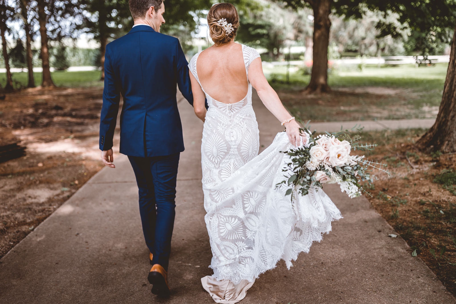 Michigan-Barn-Wedding-Photographer_0006.jpg