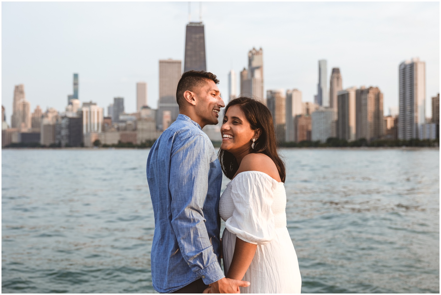 Chicago-Engagement-Photos_0006.jpg